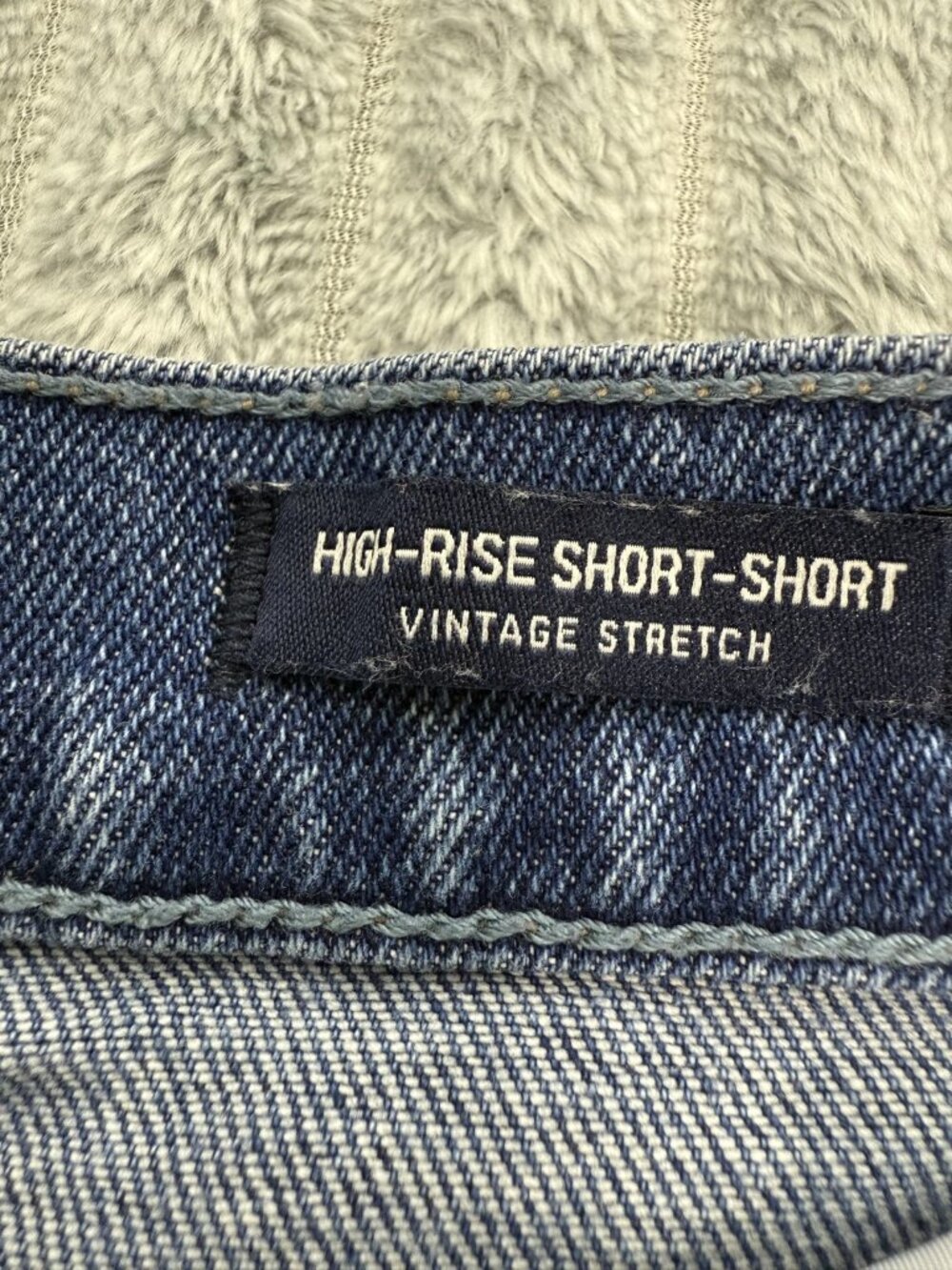 Hollister High Rise Short-Short Stretch Denim Jean Shorts Juniors 5 Blue Cutoff - Picture 4 of 11